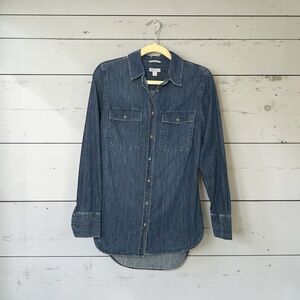 Merona Blue Denim Long Sleeve Button-Down Shirt – Size M